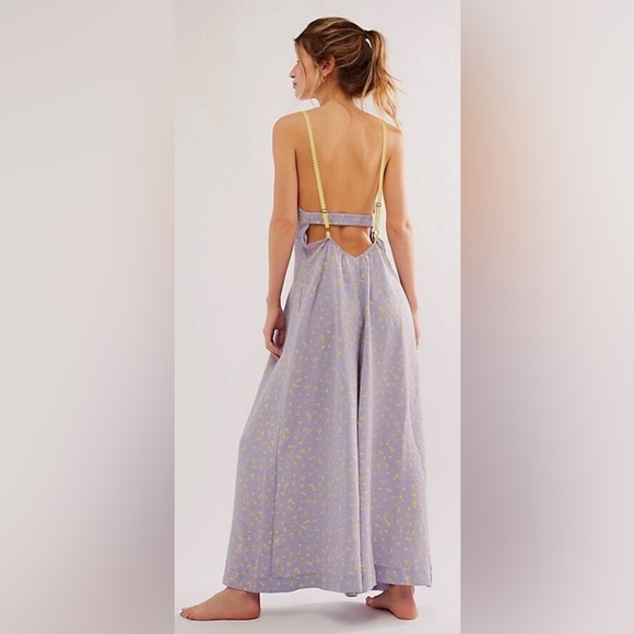 NWT Free People Coming Home Wide Leg Floral Jumpsuit Size XS Sku#197 - Picture 10 of 10